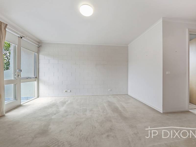 18 Outer Crescent, BRIGHTON, VIC 3186 Australia