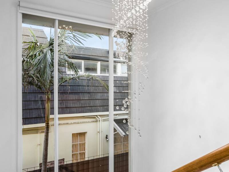 24 Head Street, BRIGHTON, VIC 3186 Australia