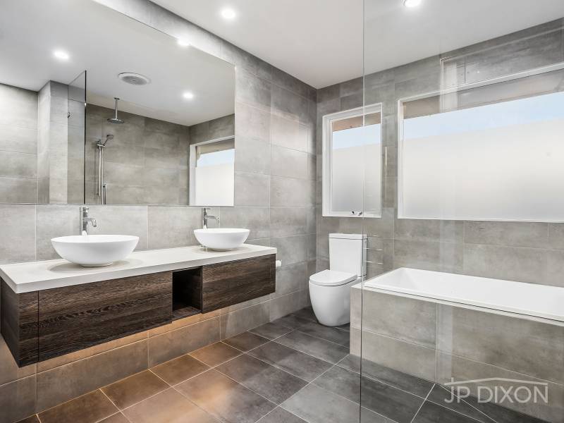 24 Head Street, BRIGHTON, VIC 3186 Australia