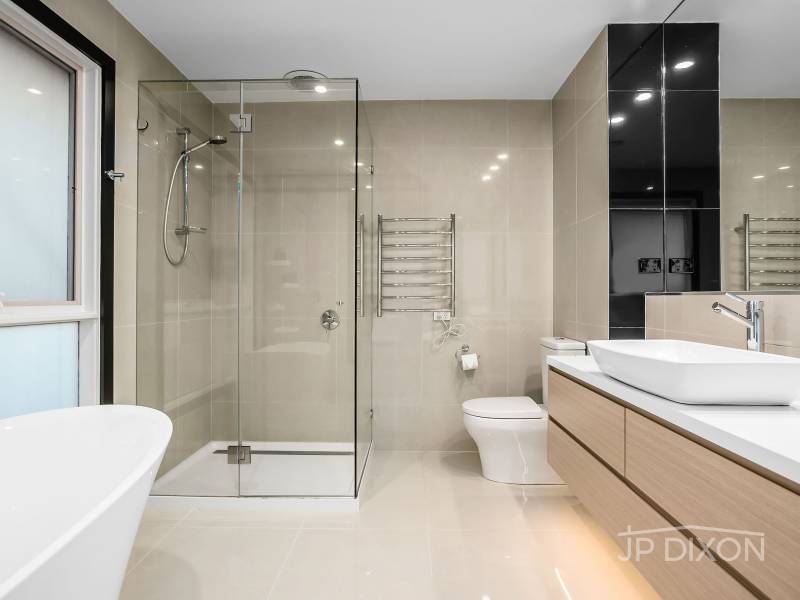 24 Head Street, BRIGHTON, VIC 3186 Australia