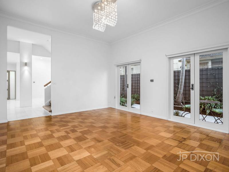 24 Head Street, BRIGHTON, VIC 3186 Australia