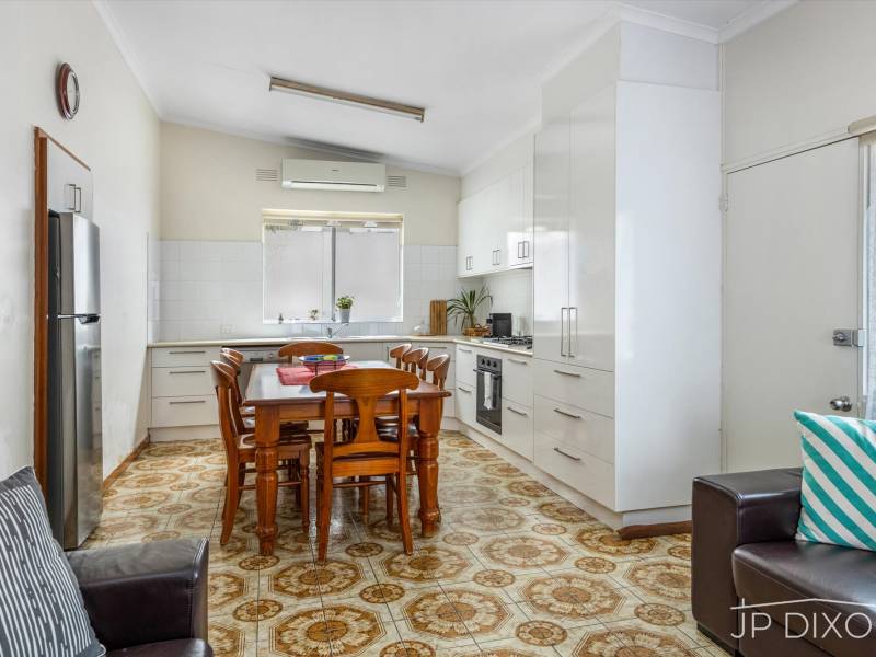 124 Male Street, BRIGHTON, VIC 3186 Australia