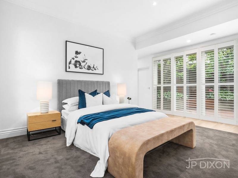 2 Inner Crescent, BRIGHTON, VIC 3186 Australia