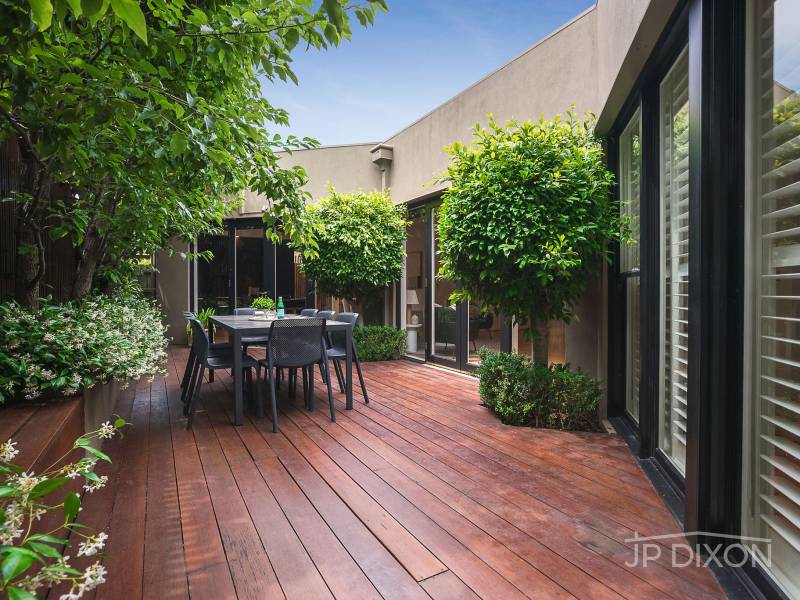2 Inner Crescent, BRIGHTON, VIC 3186 Australia