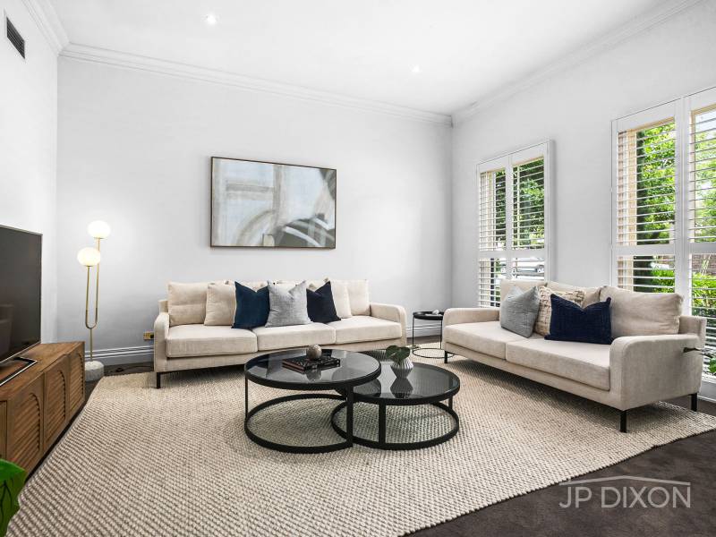 2 Inner Crescent, BRIGHTON, VIC 3186 Australia