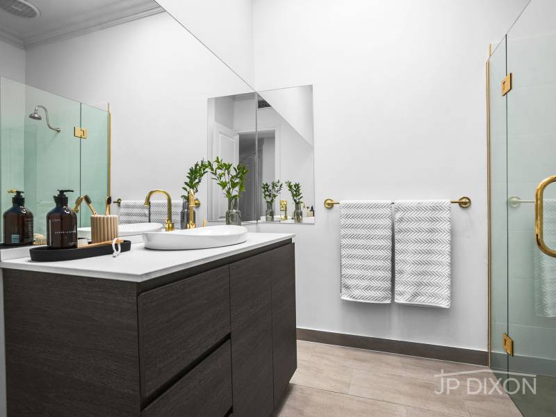 2 Inner Crescent, BRIGHTON, VIC 3186 Australia