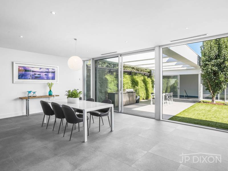 2 Higinbotham Street, BRIGHTON, VIC 3186 Australia