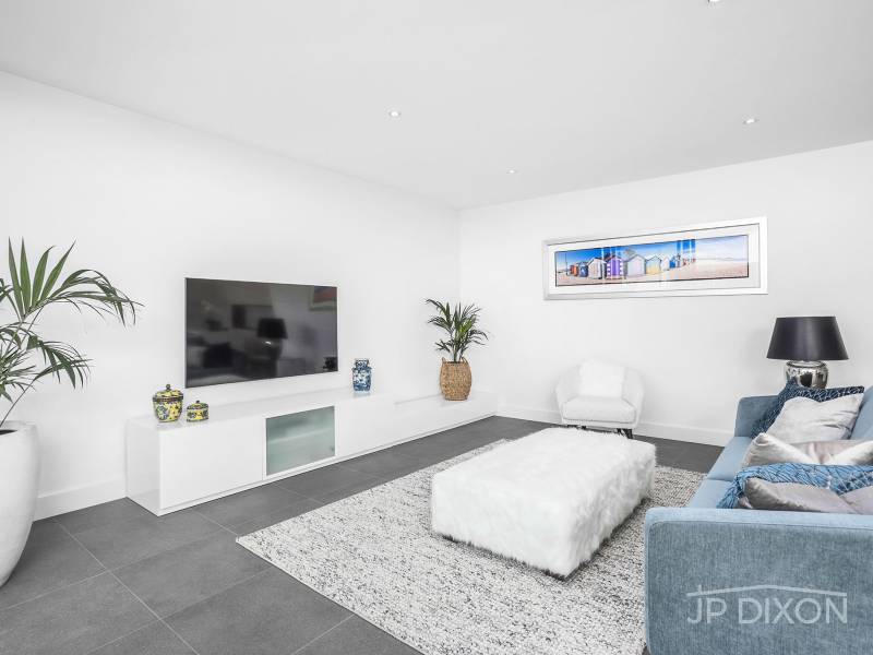 2 Higinbotham Street, BRIGHTON, VIC 3186 Australia