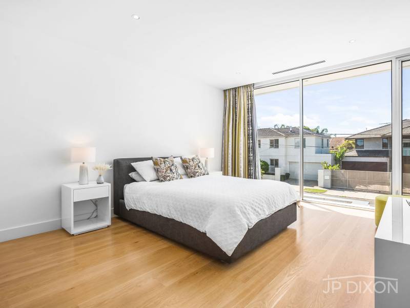 2 Higinbotham Street, BRIGHTON, VIC 3186 Australia