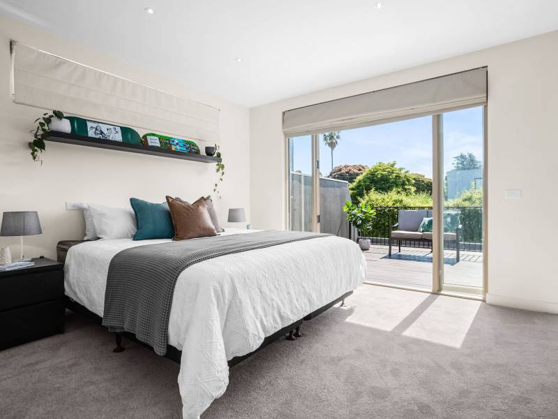 19 Sea Parade, MENTONE, VIC 3194 Australia