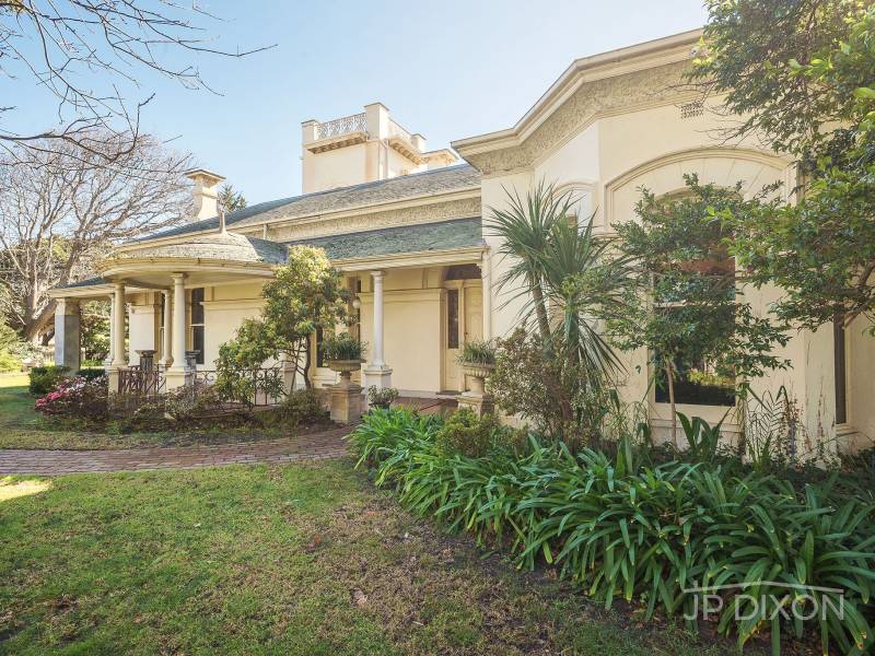 2 Sussex Street, BRIGHTON, VIC 3186 Australia