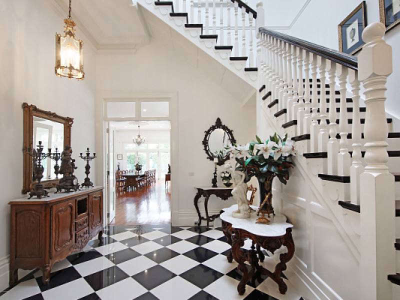 31 Middle Crescent, BRIGHTON, VIC 3186 Australia