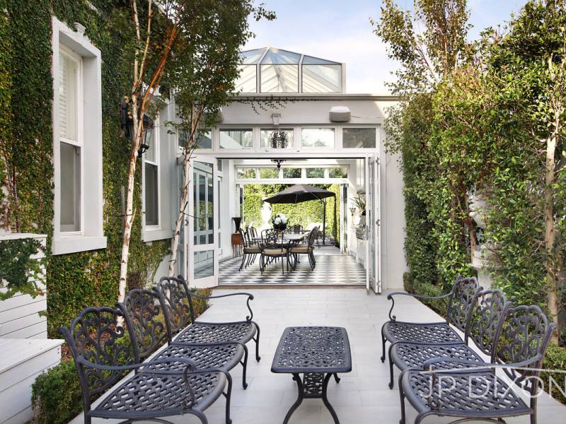 31 Middle Crescent, BRIGHTON, VIC 3186 Australia