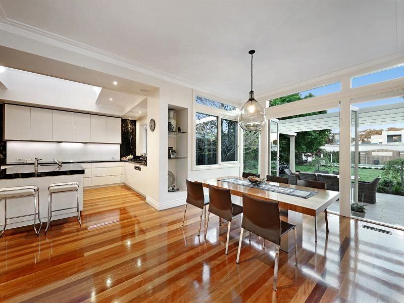 14 Sussex Street, BRIGHTON, VIC 3186 Australia