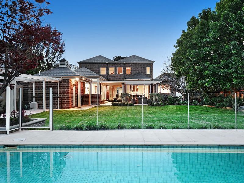 14 Sussex Street, BRIGHTON, VIC 3186 Australia