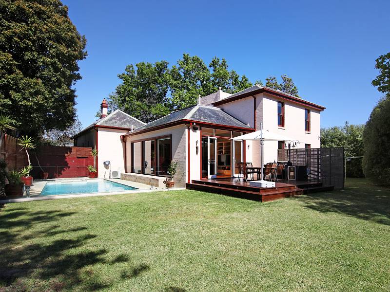 5 Inner Crescent, BRIGHTON, VIC 3186 Australia