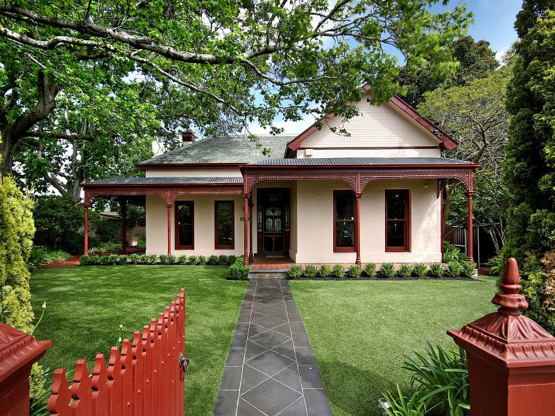 5 Inner Crescent, BRIGHTON, VIC 3186 Australia