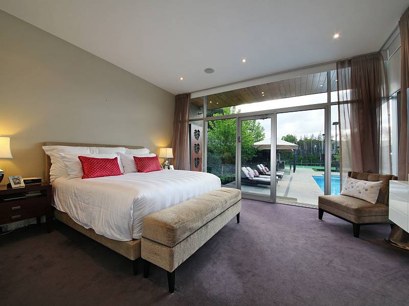 32 Middle Crescent, BRIGHTON, VIC 3186 Australia