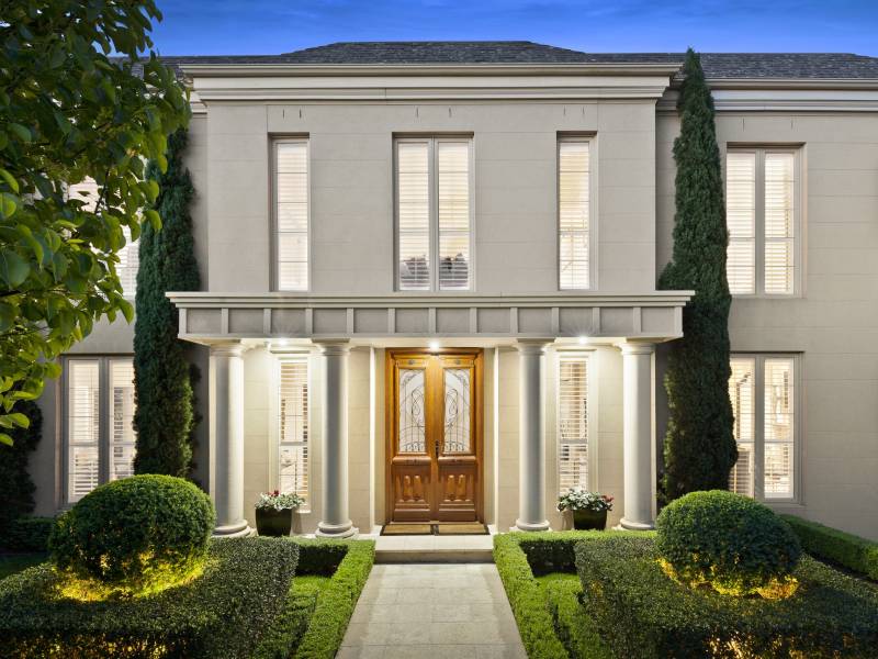 15 Newbay Crescent, BRIGHTON, VIC 3186 Australia