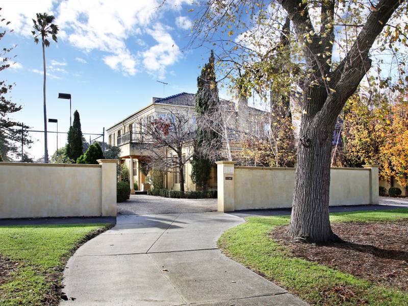 53 North Road, BRIGHTON, VIC 3186 Australia