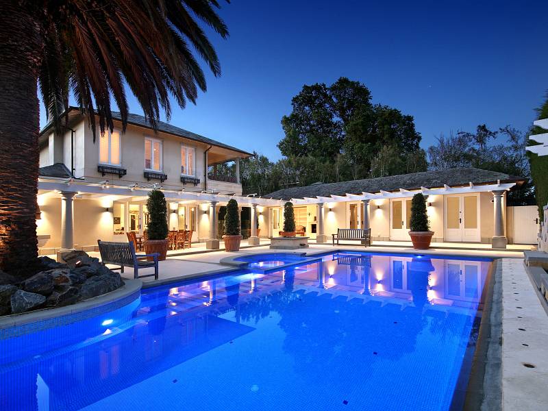 15 Moule Avenue, BRIGHTON, VIC 3186 Australia