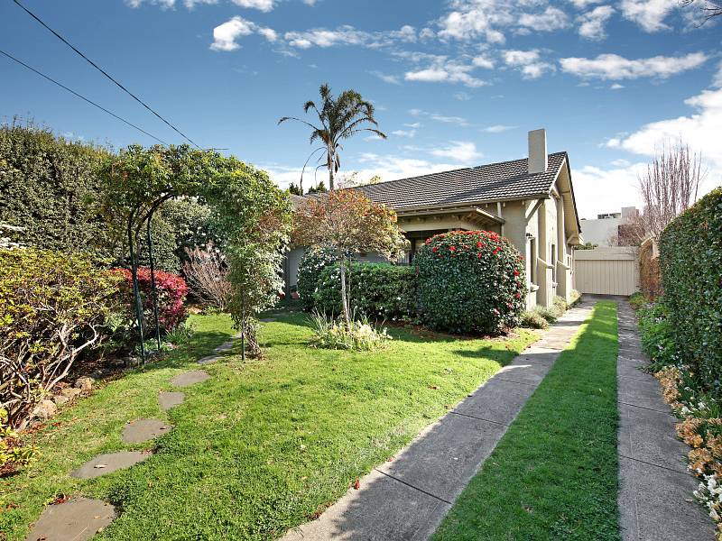 1 Normanby Street, BRIGHTON, VIC 3186 Australia