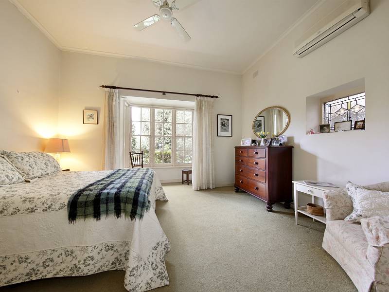 1 Normanby Street, BRIGHTON, VIC 3186 Australia