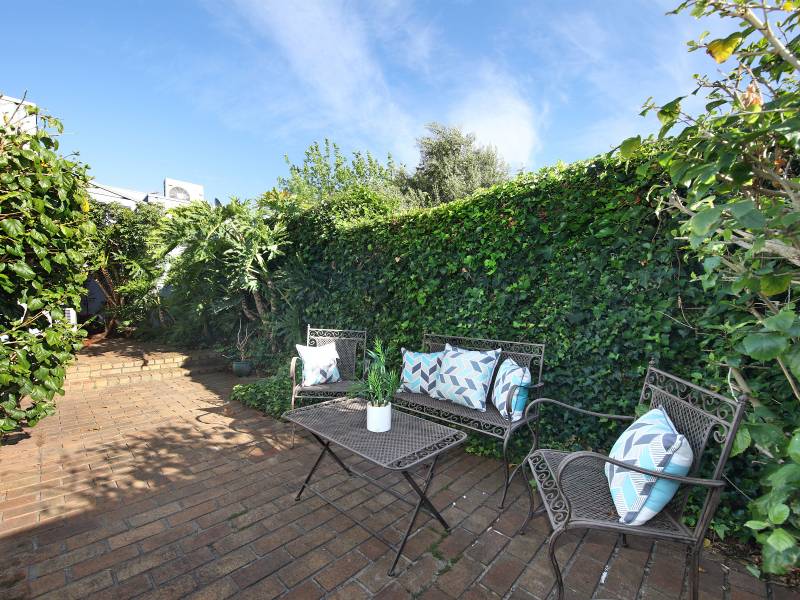 1/708 Hampton Street, BRIGHTON, VIC 3186 Australia