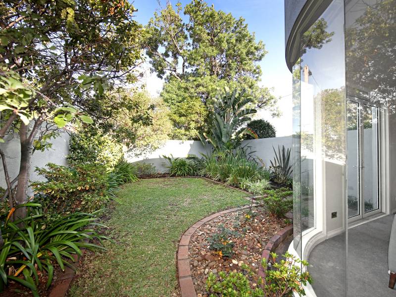 1/708 Hampton Street, BRIGHTON, VIC 3186 Australia