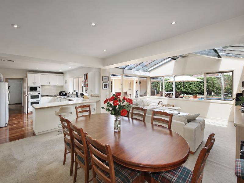 16 Wolseley Grove, BRIGHTON, VIC 3186 Australia