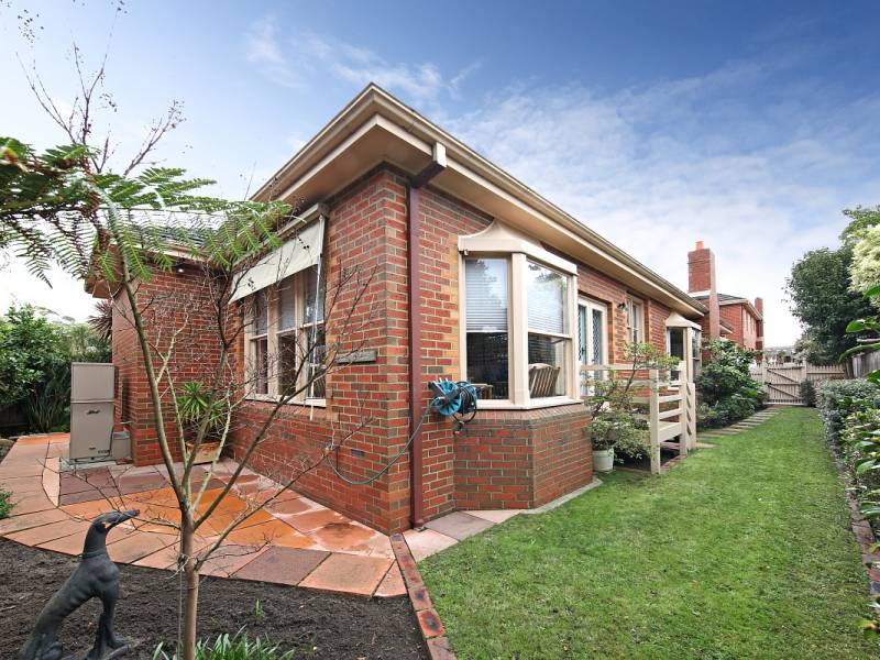 61A Roslyn Street, BRIGHTON, VIC 3186 Australia