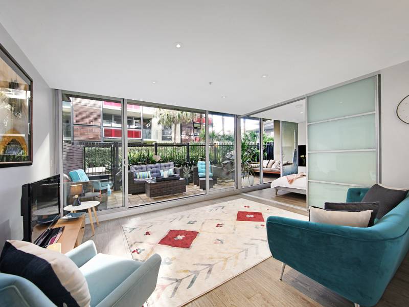 111/1 Danks Street West, PORT MELBOURNE, VIC 3207 Australia