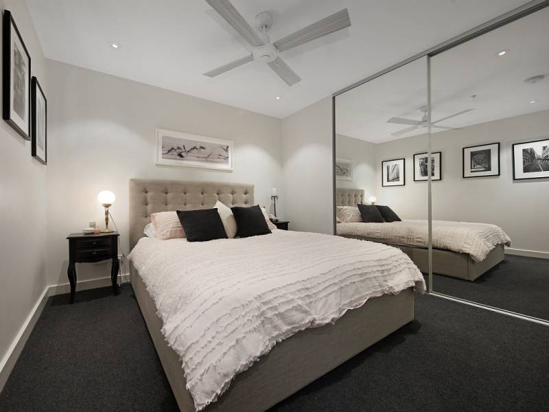 111/1 Danks Street West, PORT MELBOURNE, VIC 3207 Australia