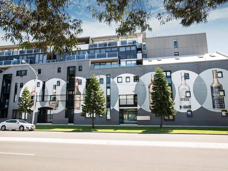 111/1 Danks Street West, PORT MELBOURNE, VIC 3207 Australia