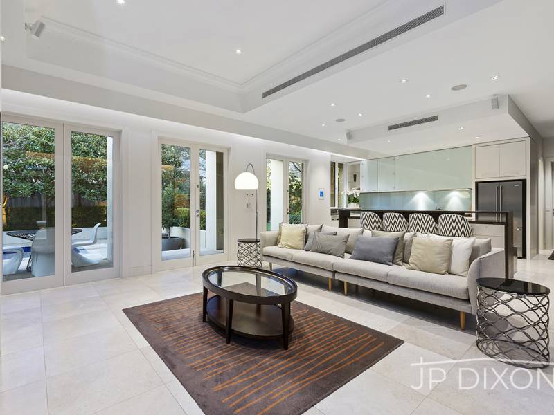 18 Mulgoa Street, BRIGHTON, VIC 3186 Australia