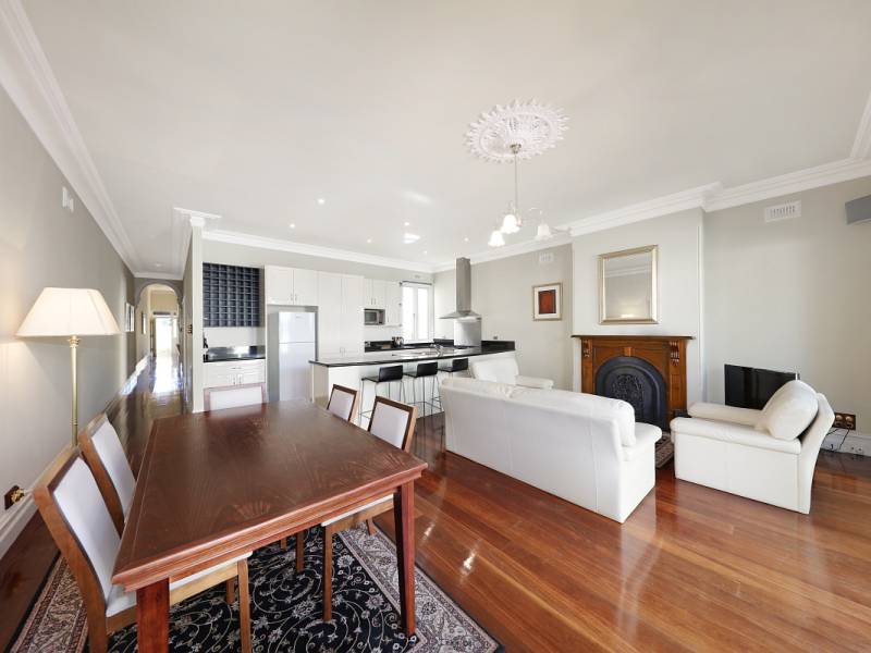 4 Thomson Street, BRIGHTON, VIC 3186 Australia