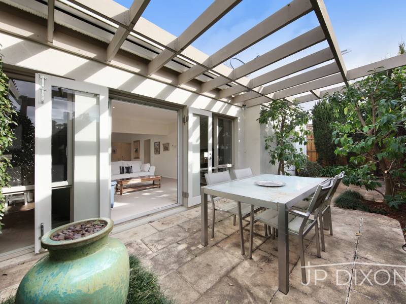 909A Hampton Street, BRIGHTON, VIC 3186 Australia