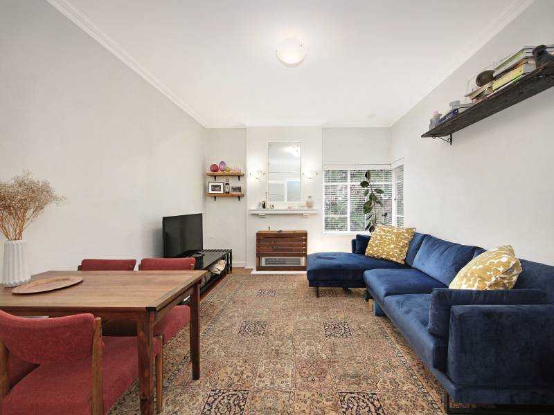 2/31 Eildon Road, ST KILDA, VIC 3182 Australia