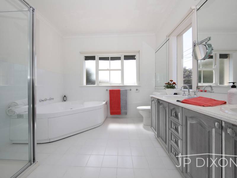 1 Mair Street, BRIGHTON, VIC 3186 Australia