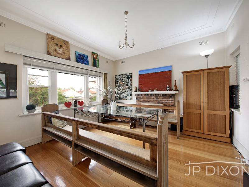 17 Hall Street, BRIGHTON, VIC 3186 Australia