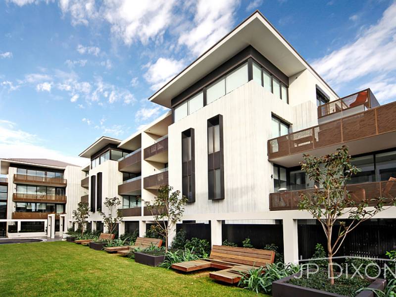 108/32 Warleigh Grove, BRIGHTON, VIC 3186 Australia