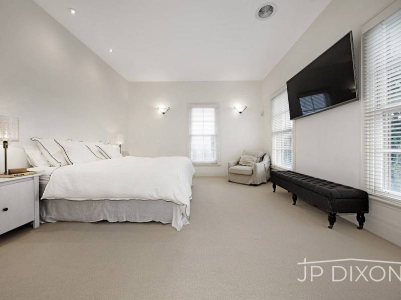 9 St Ninians Road, BRIGHTON, VIC 3186 Australia