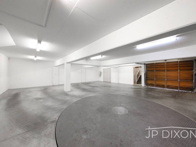 9 St Ninians Road, BRIGHTON, VIC 3186 Australia