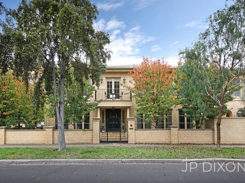 9 St Ninians Road, BRIGHTON, VIC 3186 Australia