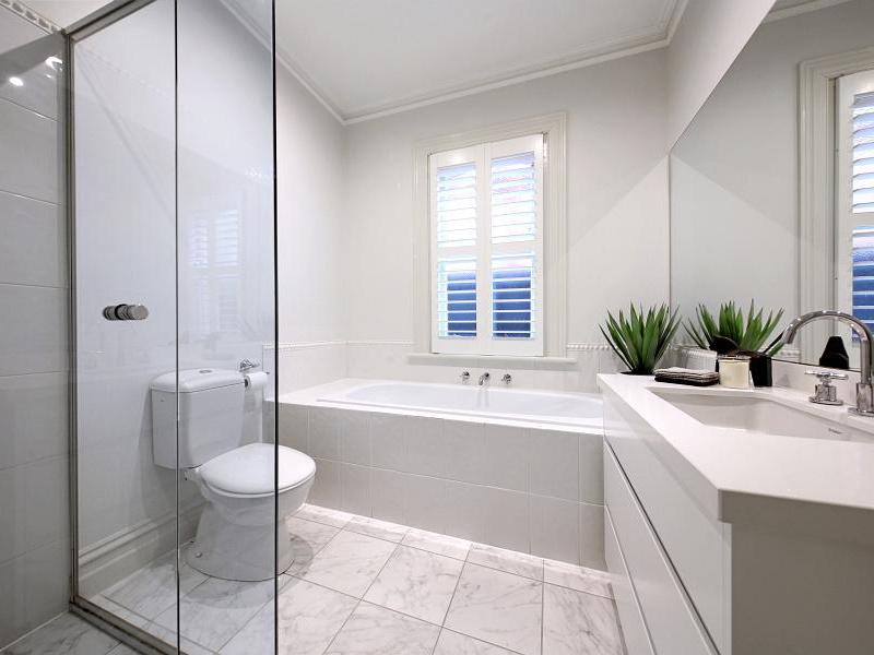 83 Outer Crescent, BRIGHTON, VIC 3186 Australia