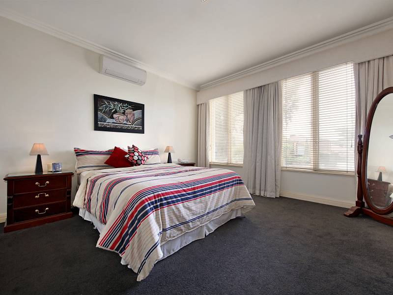 33A Cochrane Street, BRIGHTON, VIC 3186 Australia