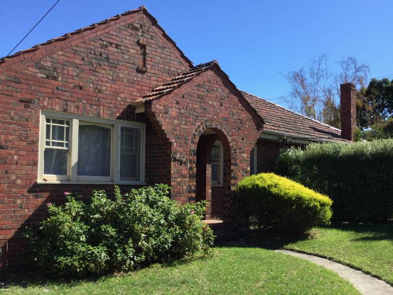 815 Hampton Street, BRIGHTON, VIC 3186 Australia