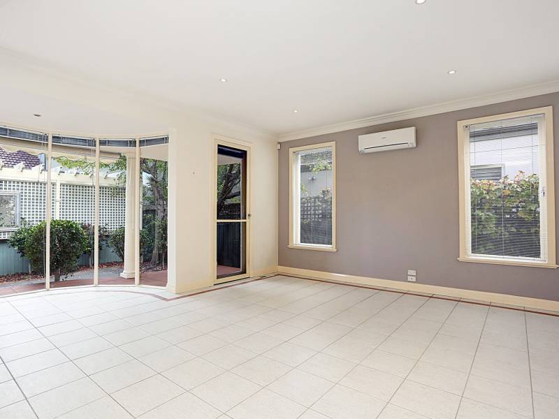 33.a Cochrane  Street, BRIGHTON, VIC 3186 Australia