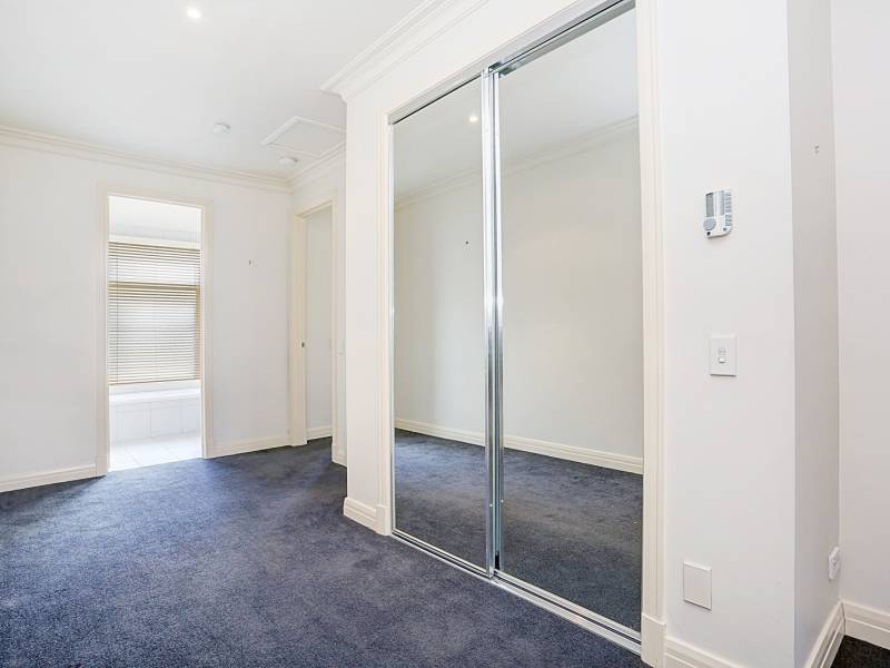 33.a Cochrane  Street, BRIGHTON, VIC 3186 Australia