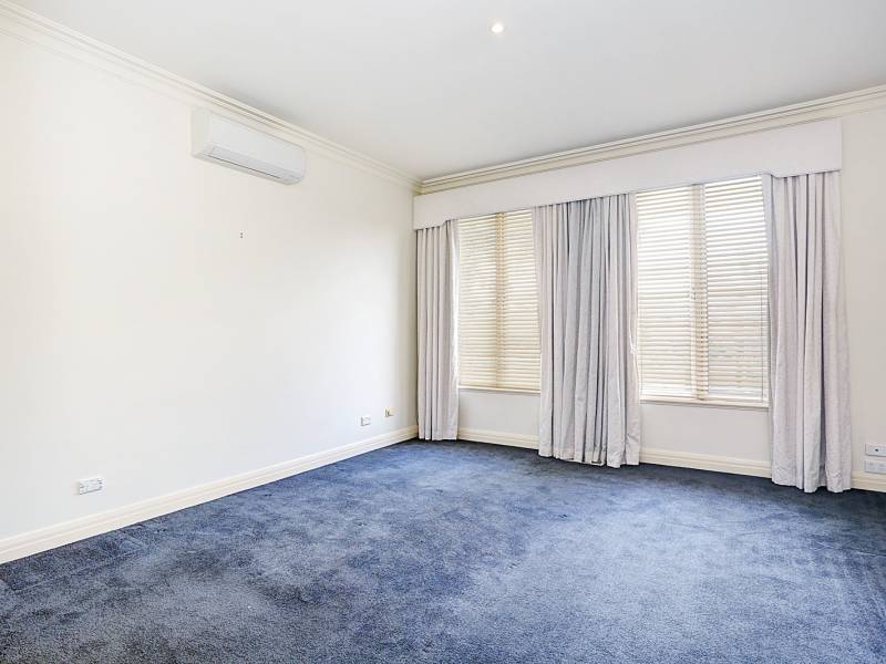 33.a Cochrane  Street, BRIGHTON, VIC 3186 Australia